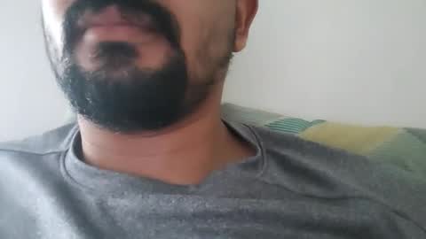 Snapshot of vacachos chatting on 11.26.25 vacachos online show from 11.26.25