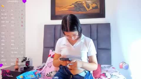 Vahiolet smith online show from 03.05.26