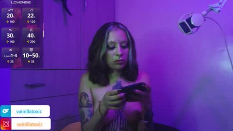 Snapshot of vainilla_l chatting on 02.03.26 Vainilla Independent model online show from 02.03.26