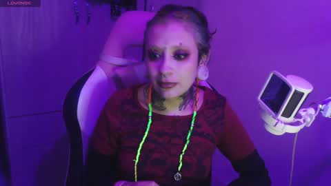 Snapshot of vainilla_l chatting on 02.21.26 Vainilla Independent model online show from 02.21.26