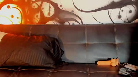 Snapshot of vaiolettmoonuwu chatting on 02.06.26 VaiolettmoonUwU online show from 02.06.26