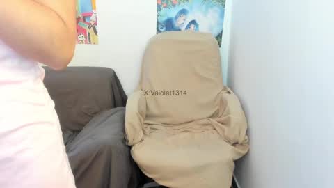 Vaiolet1314 online show from 09.10.25