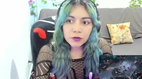 Snapshot of vaioletuwu chatting on 02.07.26 Vaiolet1314 online show from 02.07.26