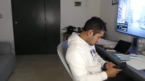 Snapshot of vajkito chatting on 01.19.25 vajkito online show from 01.19.25