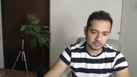 Snapshot of vajkito chatting on 03.12.25 vajkito online show from 03.12.25