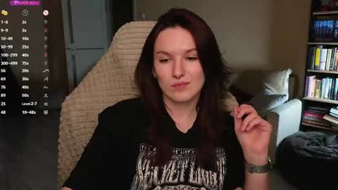Snapshot of val_manson chatting on 04.29.26 Val online show from 04.29.26