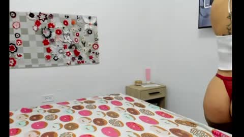 valen_col online show from 06.26.26