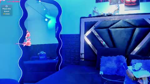Snapshot of valen_cute22 chatting on 07.11.26 valentina online show from 07.11.26