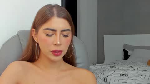 Angela online show from 03.11.25