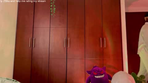 Snapshot of valent1nn chatting on 02.17.25 Valentin independent Cam Boy online show from 02.17.25