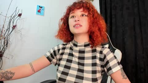 Snapshot of valent_27 chatting on 12.12.24 Valentina online show from 12.12.24