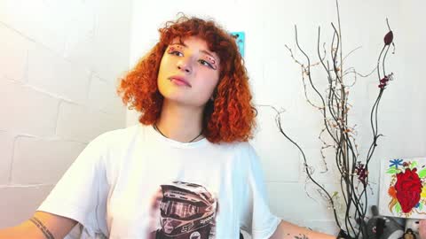 Snapshot of valent_27 chatting on 12.31.24 Valentina online show from 12.31.24