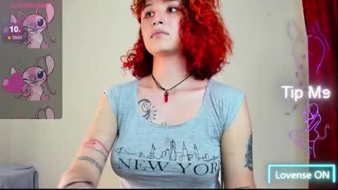 Snapshot of valent_27 chatting on 01.22.25 Valentina online show from 01.22.25