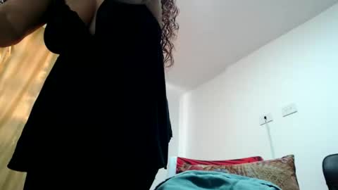 Snapshot of valentina2730_ chatting on 02.04.26 Valentina2730 online show from 02.04.26