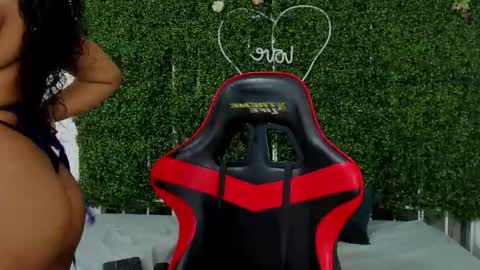 Valentina online show from 12.04.25