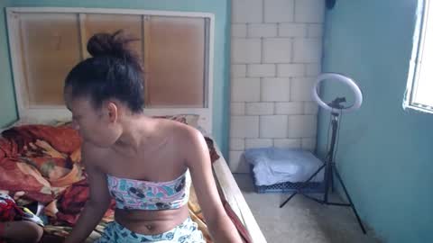 valentina_237 online show from 12.17.24
