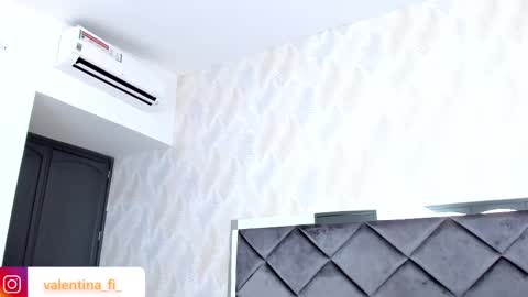 Valentina online show from 03.12.25