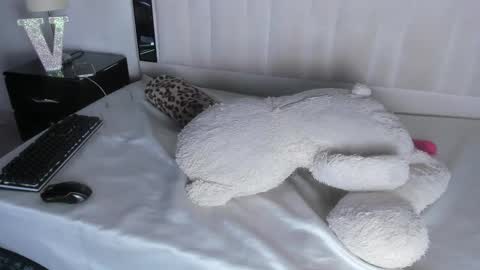 Valentina online show from 11.17.25