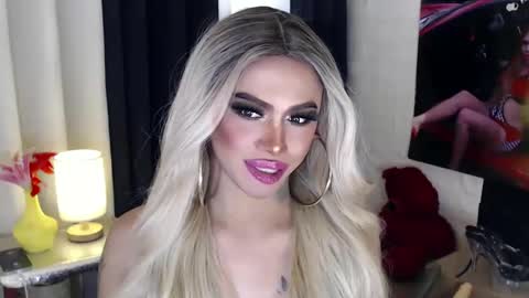 Amanda online show from 02.25.25