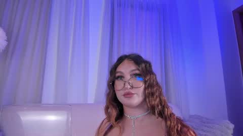 Snapshot of valentinamonroee_ chatting on 07.18.26 Valentina online show from 07.18.26