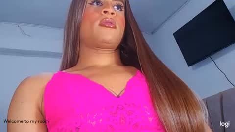 VALENTINA   online show from 03.25.26