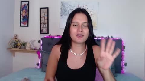 V A L E N T I N I online show from 02.22.26