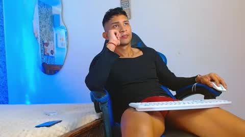 Mistery Guy online show from 09.29.25