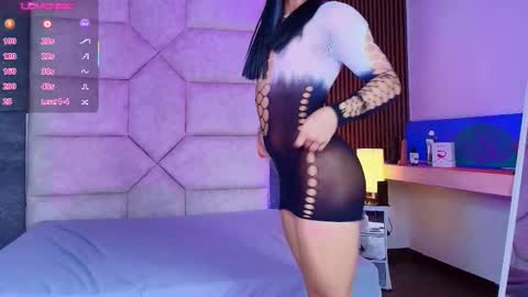 valentino moon online show from 12.05.25