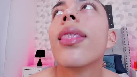 VALENTINO CASTAO online show from 02.11.25