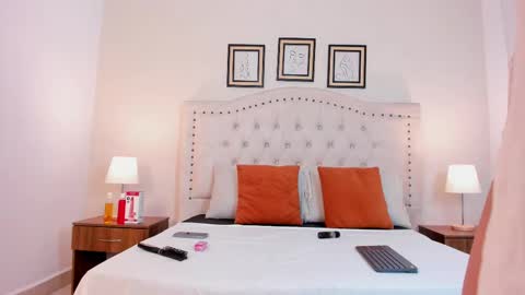 VALENTINO CASTAO online show from 02.27.25