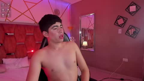 Snapshot of valentinosalvatore chatting on 04.06.26 Valentino online show from 04.06.26