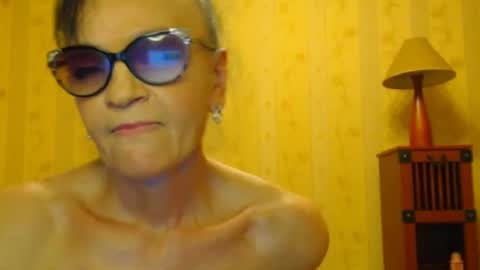 valentijm online show from 03.09.25