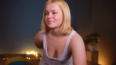 Snapshot of valeri______ chatting on 07.12.26 valeri______ online show from 07.12.26