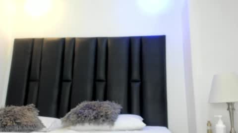 Snapshot of valeri_tafur chatting on 01.05.25 valeri_tafur online show from 01.05.25