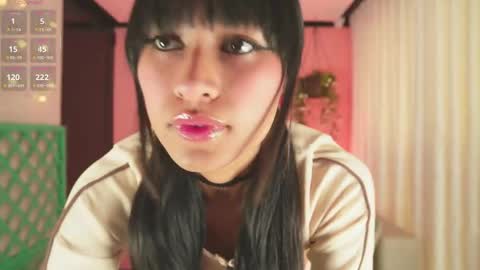 Snapshot of valeria_777_ chatting on 05.17.26 Valeria online show from 05.17.26