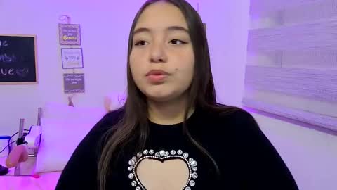 Snapshot of valeria_cherry chatting on 05.01.26 valeria online show from 05.01.26