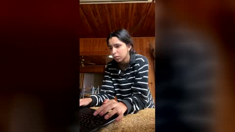 valeria_feroz online show from 06.04.26