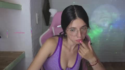 Snapshot of valeria_mendozza chatting on 05.16.26 online show from 05.16.26