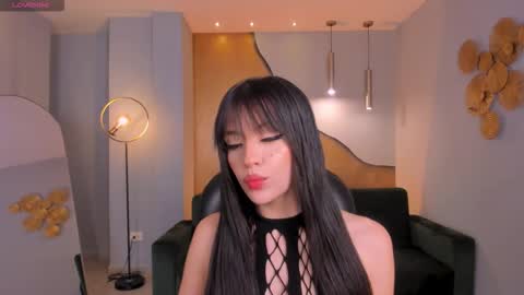 Valeria online show from 10.22.25