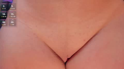 Snapshot of valeriaroldanx chatting on 04.23.26 Valeria online show from 04.23.26