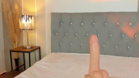 Valeria online show from 02.11.25