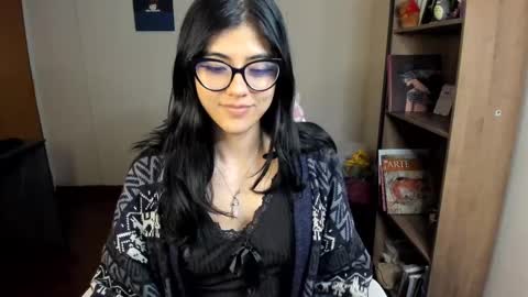 Val  online show from 03.05.25