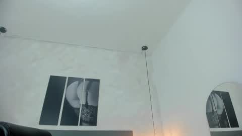 Snapshot of valerie_rouse chatting on 02.12.25 Valerie online show from 02.12.25