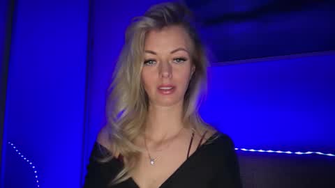 Valerie  online show from 03.10.26