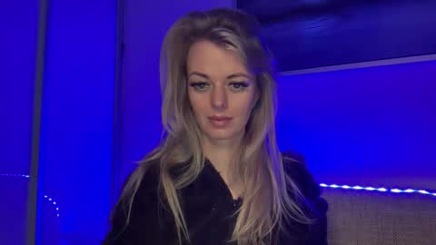 Valerie  online show from 03.26.26