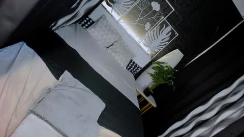 Valerie online show from 01.26.25