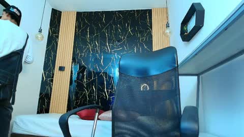 VALERIO  online show from 04.02.26