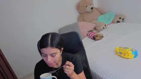 Snapshot of valerihouse_ chatting on 06.24.26 valerihouse_ online show from 06.24.26