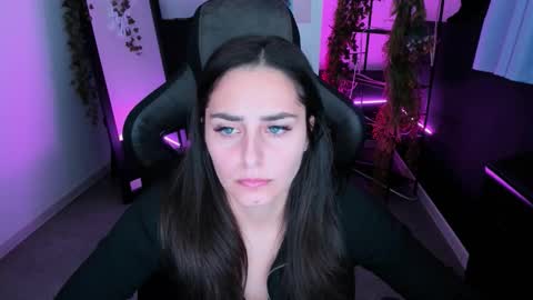 Valerie online show from 10.29.25