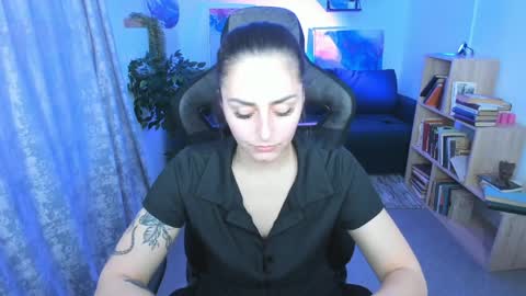 Valerie online show from 04.02.26